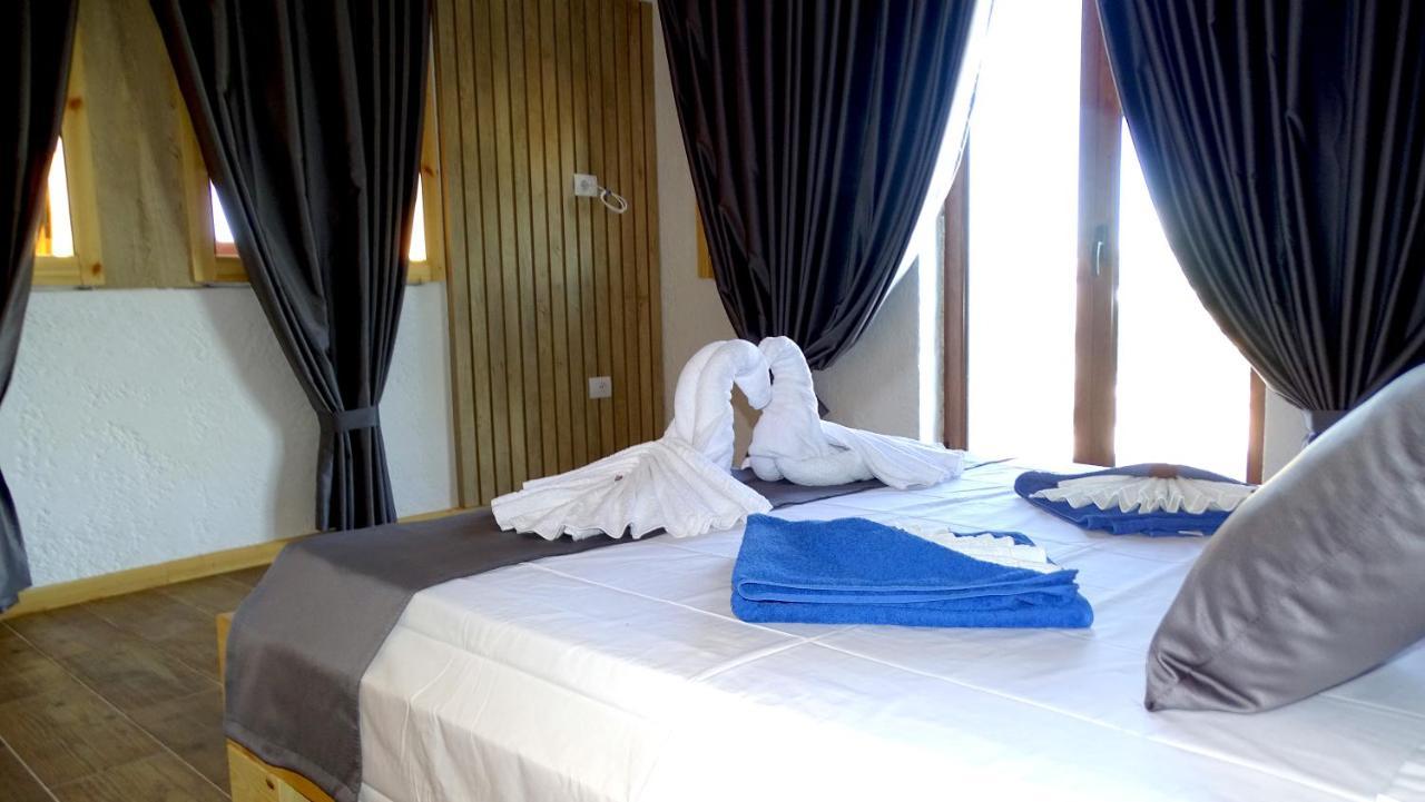 Limni Hotel Ksamil