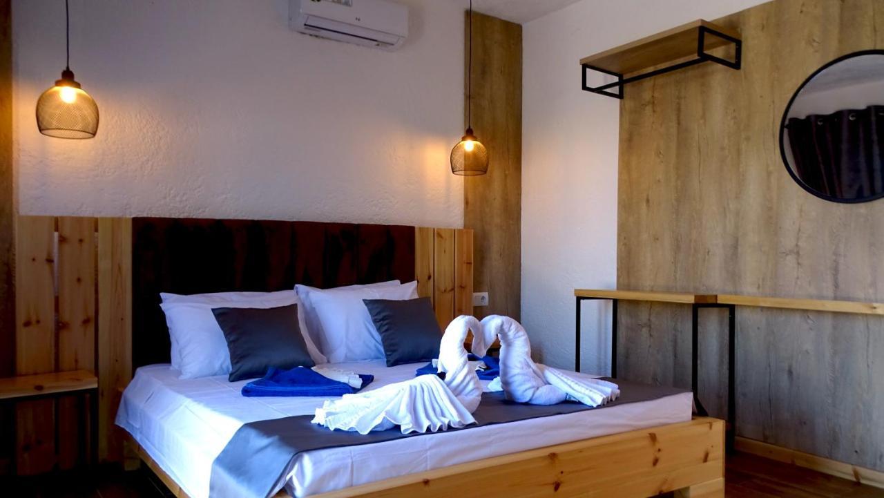 Hotel Limni