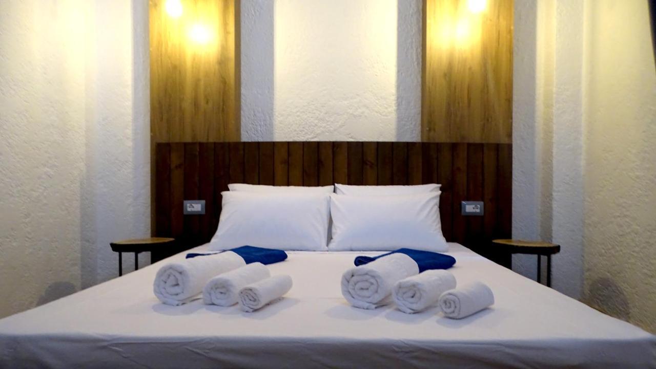 Limni Hotel Ksamil
